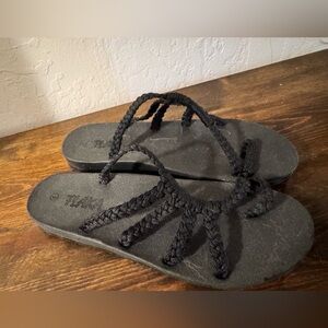 Black Braided Strap Sandals